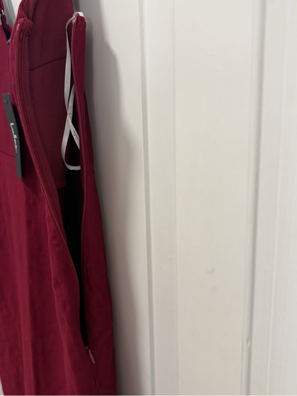 Lulus Stun Like Me NWT‎ size Small Wine Red Bodycon Trumpet Hem Midi Dress - Picture 9 of 12
